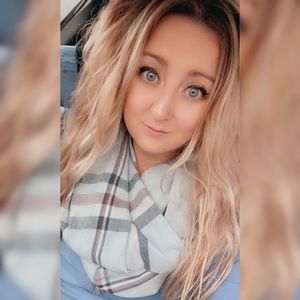 Meet your Posher, Kimberly